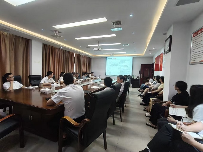 赫山城投集團(tuán)開展運營管理業(yè)務(wù)知識 “拉練式”培訓(xùn)